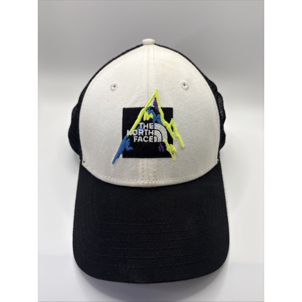 The North Face Hat Trucker OS Black White Snapback Mountain Adjustable Cap Mesh